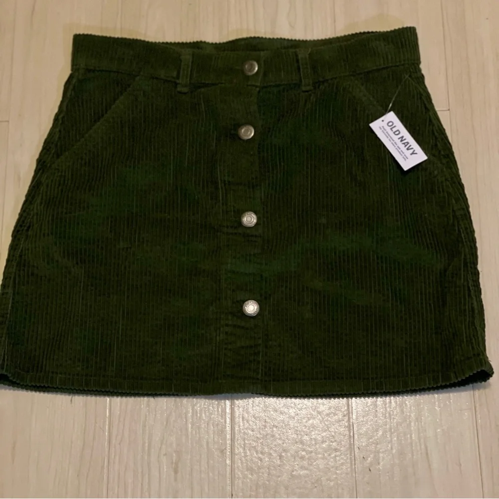 NWT Old Navy Corduroy Button-Front Mini Skirt in Dark Green Girls Size L(14 -16)